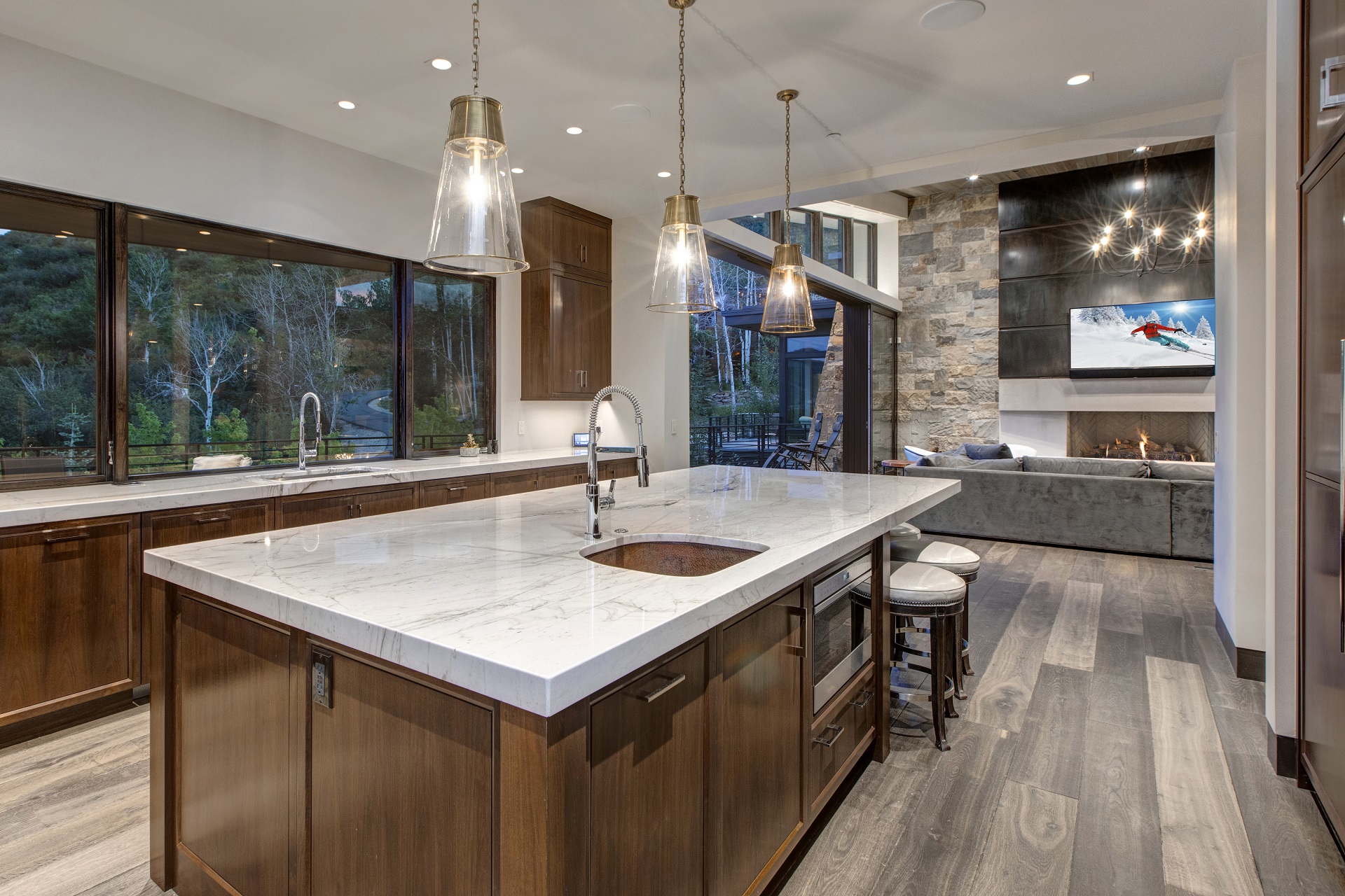 Mountain Kitchen 2